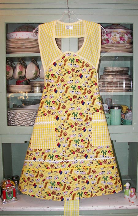 1940 in Retro Yellow Salt and Pepper Shakers